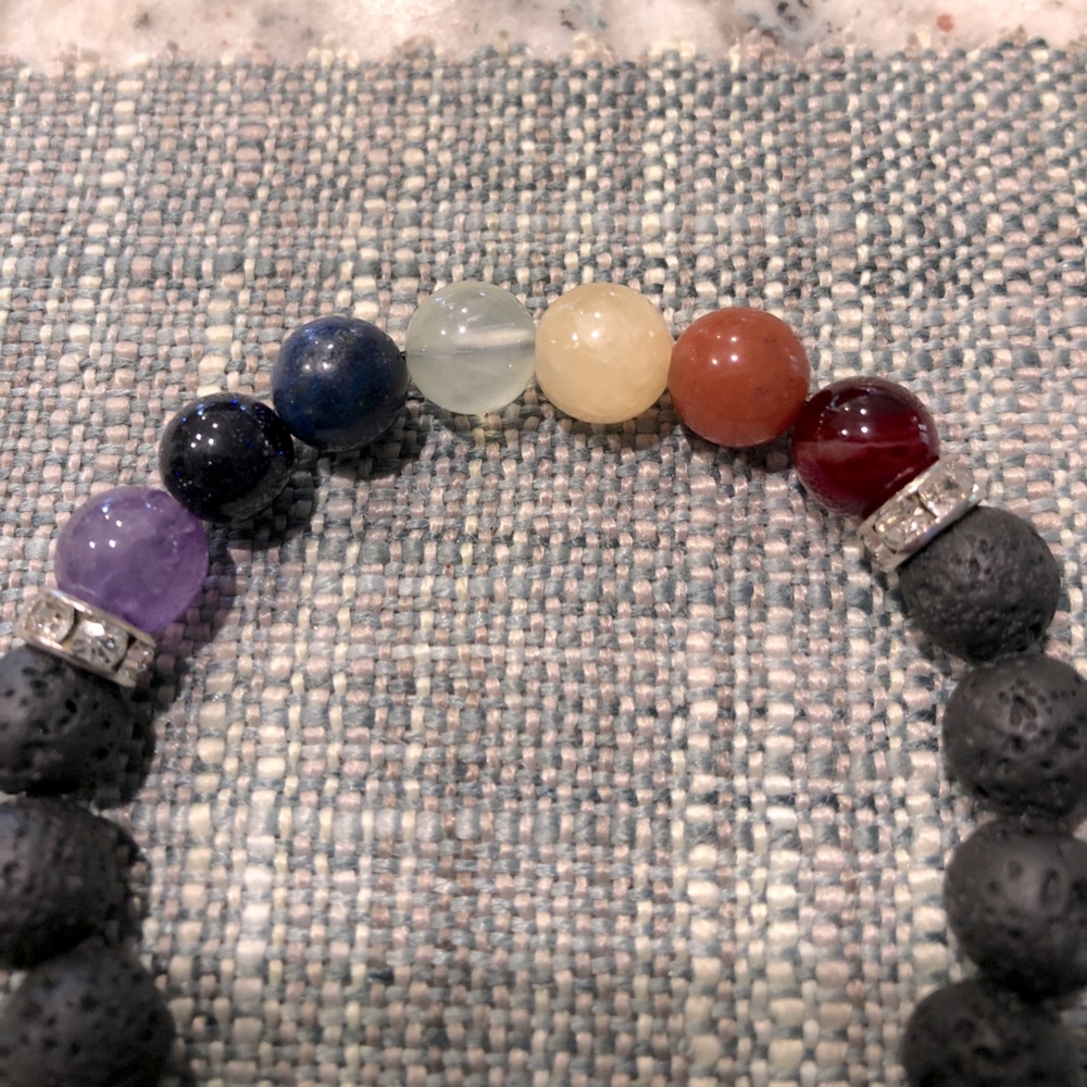 💜 Multi Color Elastic Lava Bead Bracelet